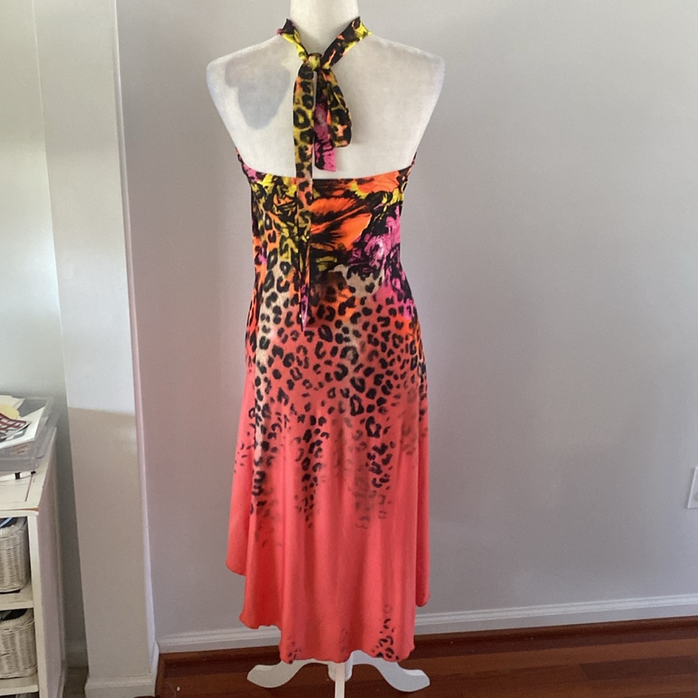 Venus XS halter dress - Picture 7 of 9